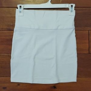 ❗SOLD❗White mini skirt